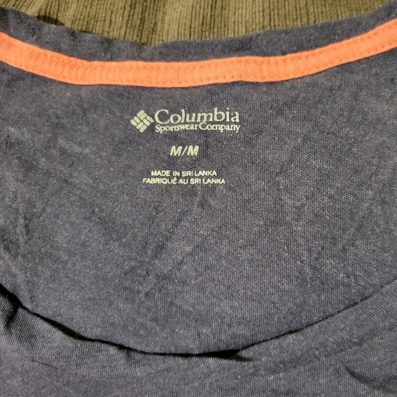Columbia Women's Blue Graphic Tee - Picture 2 of 4